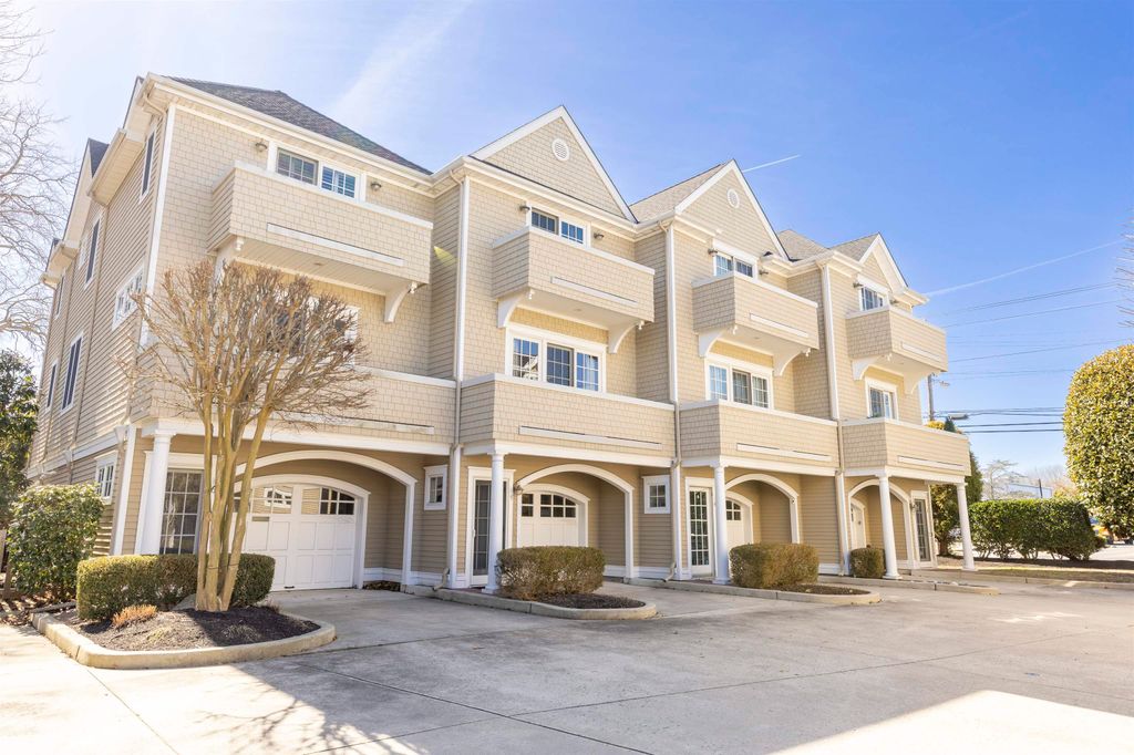 Photo of 936 Lafayette Street #5, Cape May, NJ 08204 (MLS # 260685)