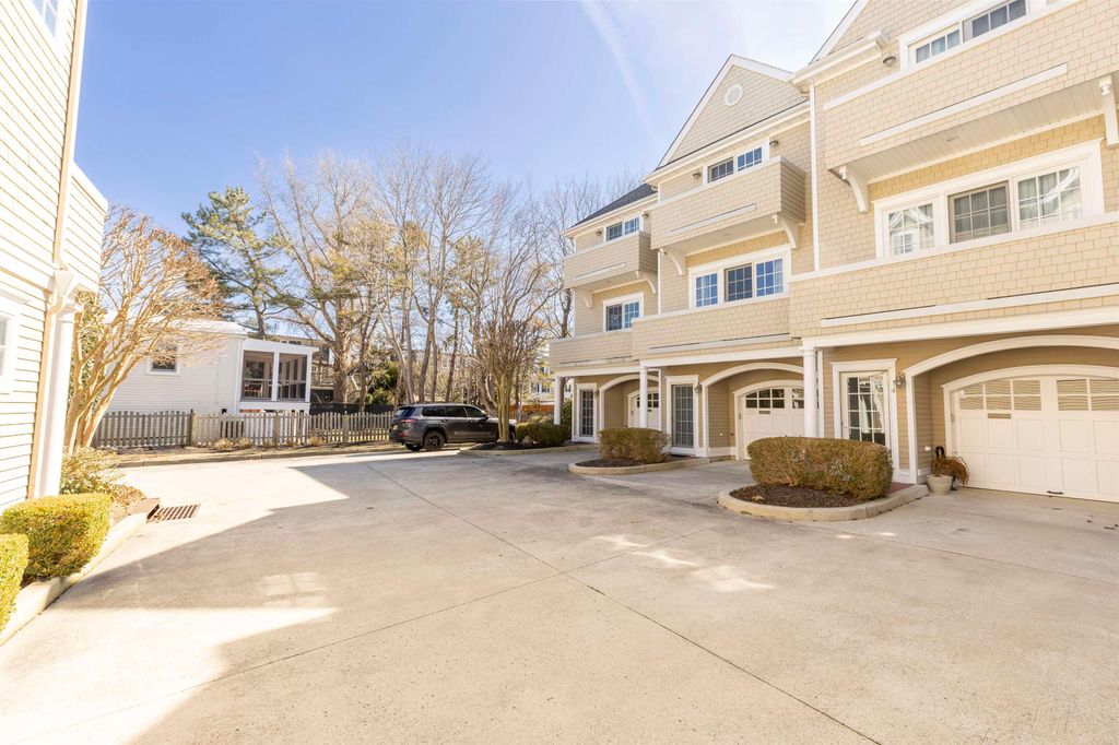 Photo of 936 Lafayette Street #5, Cape May, NJ 08204 (MLS # 260685)