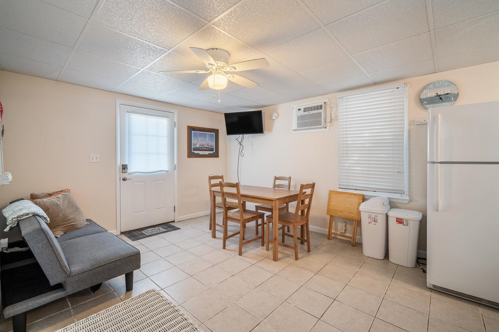 228.5 W Walnut Avenue, North Wildwood, New Jersey image 9