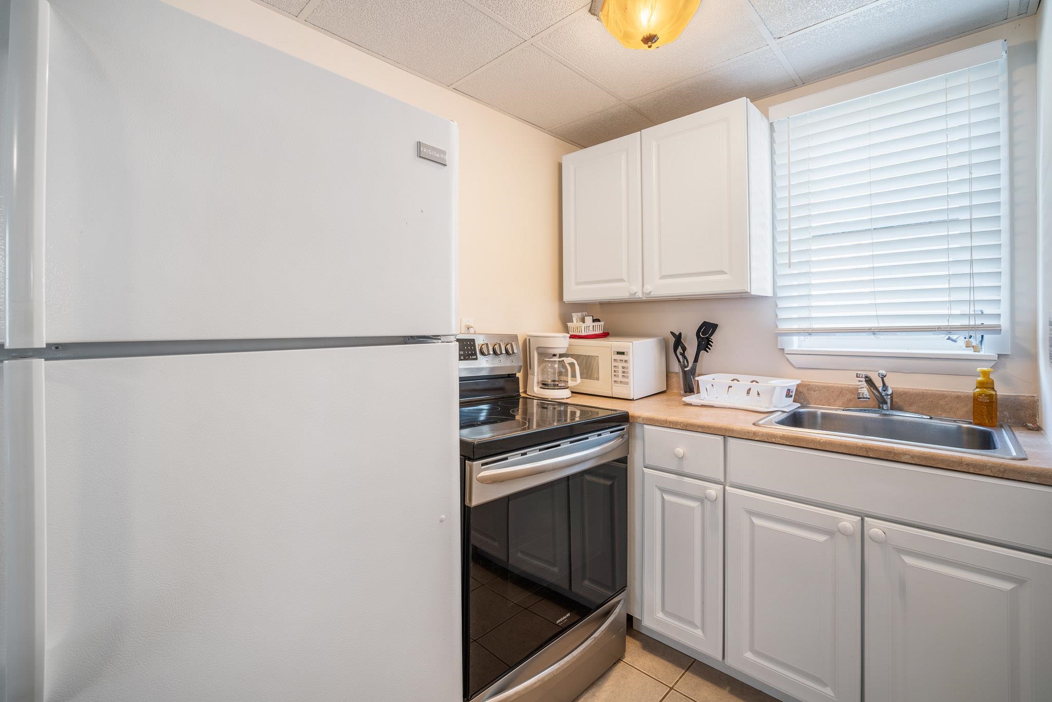228.5 W Walnut Avenue, North Wildwood, New Jersey image 12