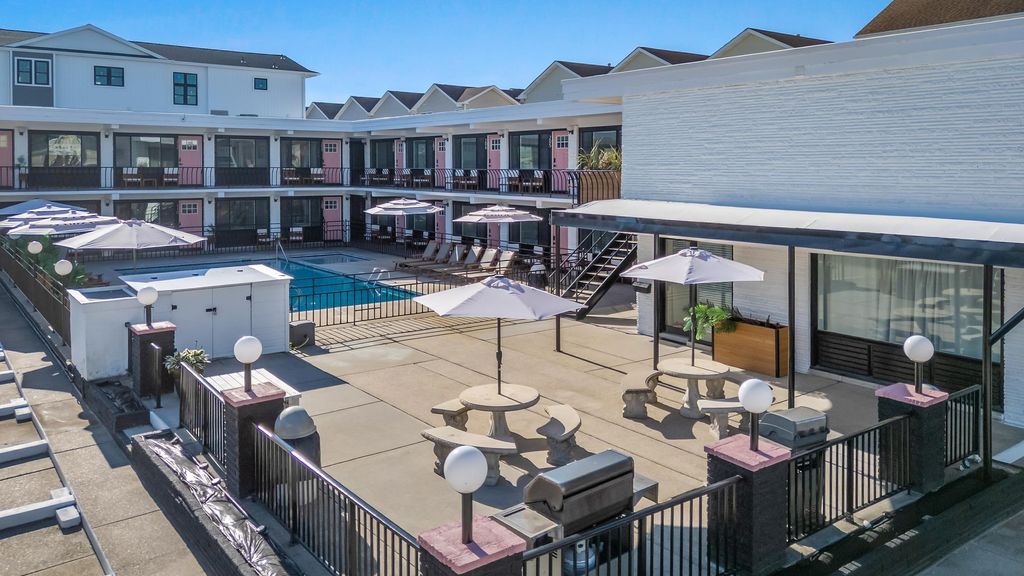 Photo of 2101 Surf Avenue #103, North Wildwood, NJ 08260 (MLS # 253335)