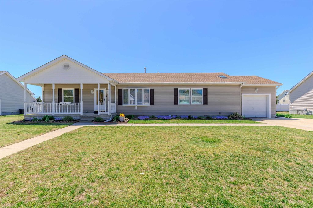 Photo of 11 Freedom Drive, Rio Grande, NJ 08242 (MLS # 261139)