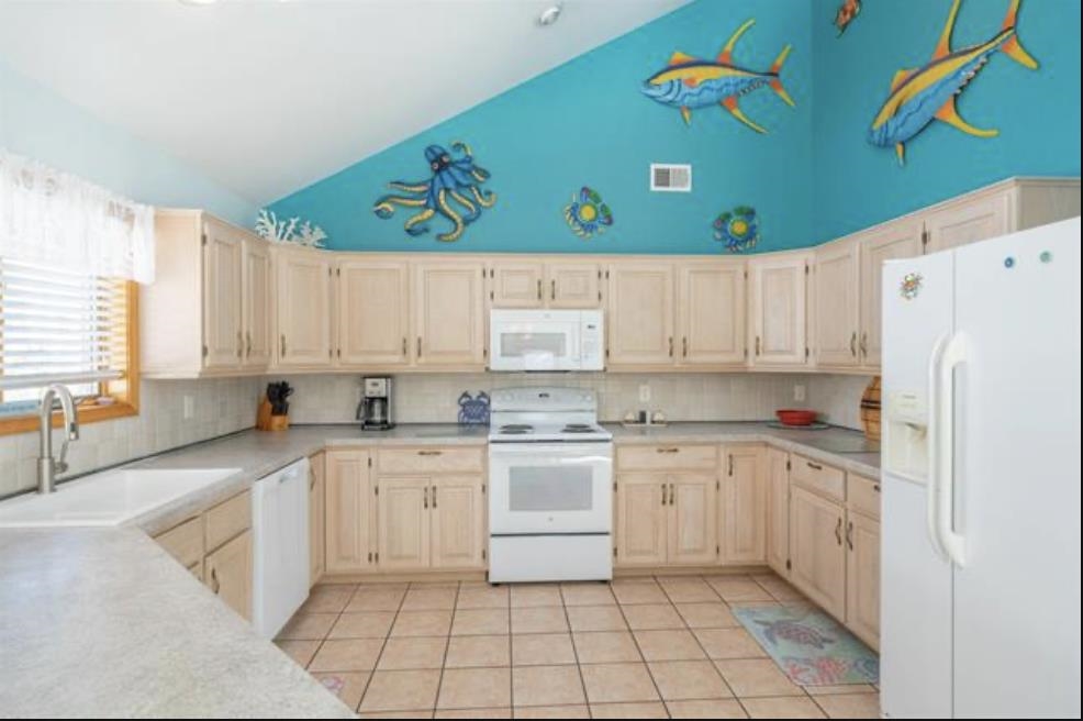 Avalon, New Jersey 08202, United States, 4 Bedrooms Bedrooms, ,2 BathroomsBathrooms,Residential,Active,170080