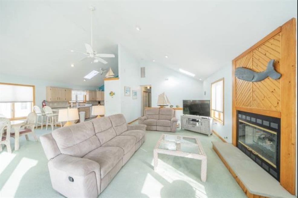 Avalon, New Jersey 08202, United States, 4 Bedrooms Bedrooms, ,2 BathroomsBathrooms,Residential,Active,170080