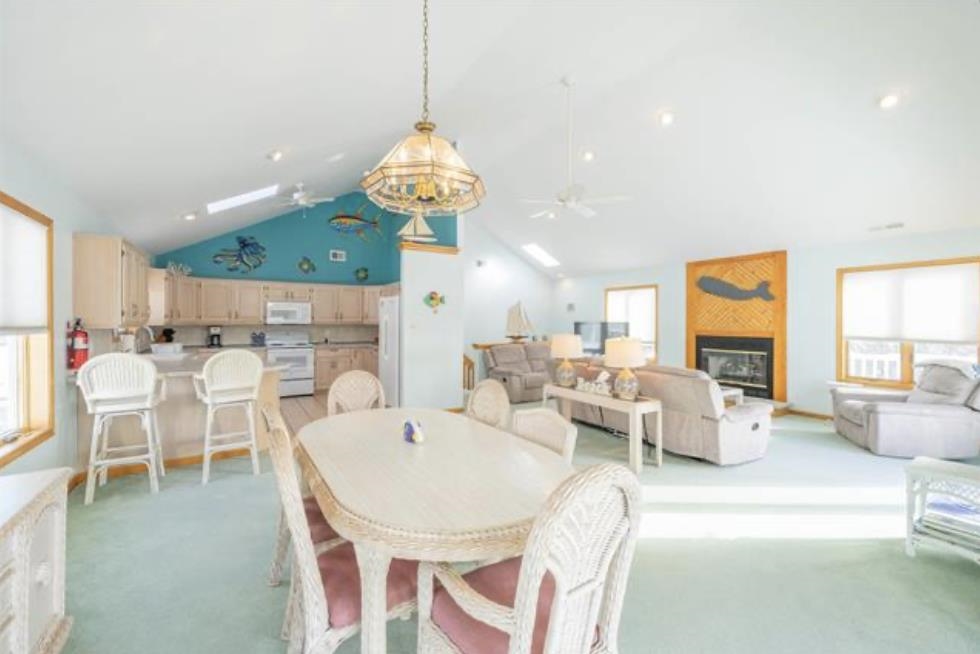 Avalon, New Jersey 08202, United States, 4 Bedrooms Bedrooms, ,2 BathroomsBathrooms,Residential,Active,170080