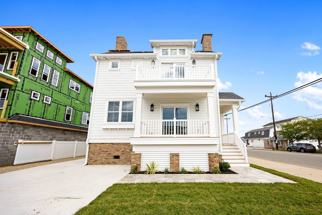 Photo of 101 W 22nd Avenue, North Wildwood, NJ 08260 (MLS # 262889)