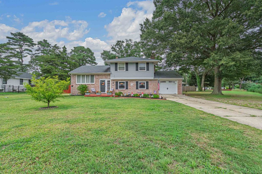 Photo of 19 Bayview Avenue, Palermo, NJ 08223 (MLS # 252978)