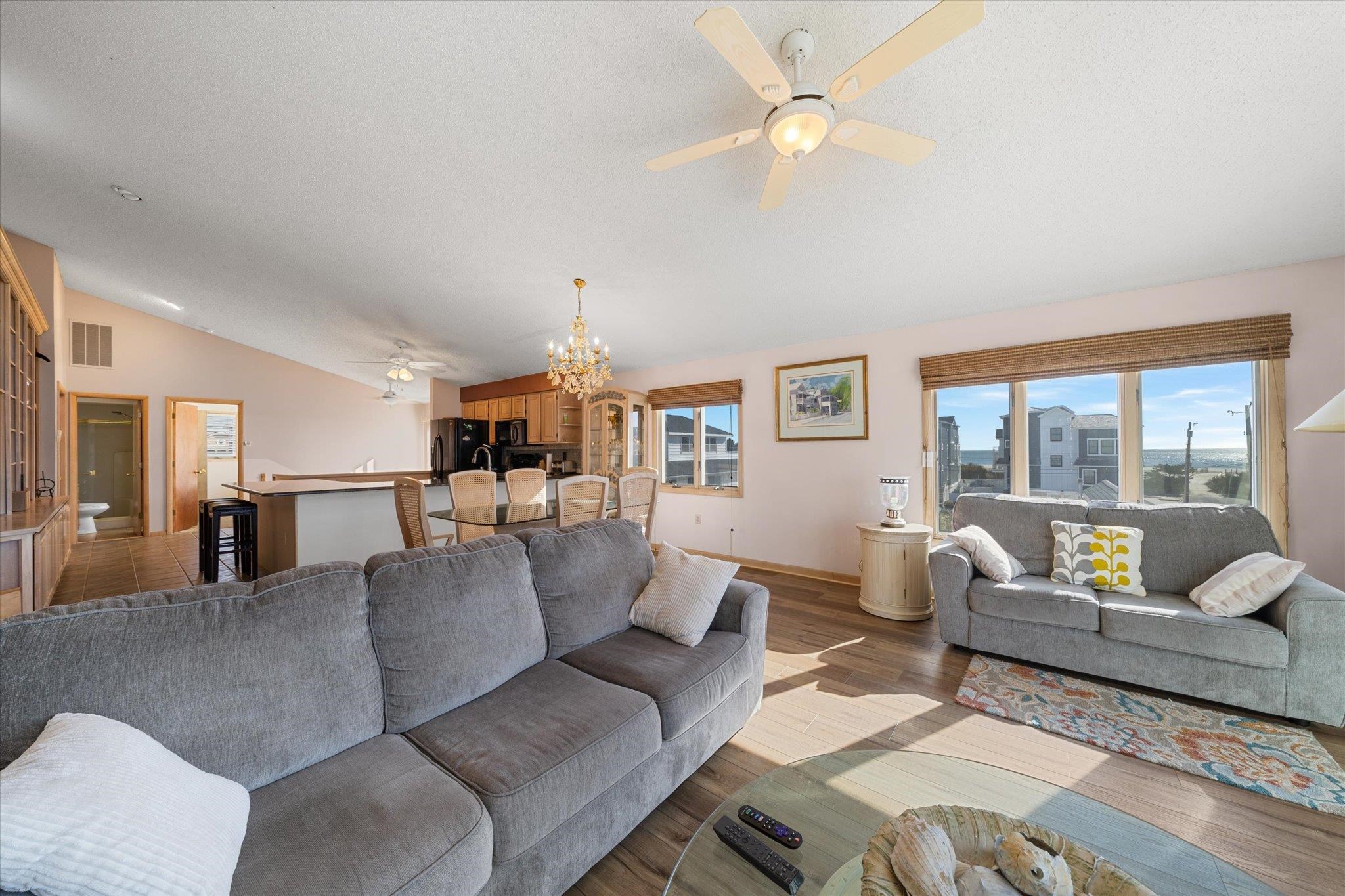 111 E 89th Street #EAST, Sea Isle City, New Jersey image 23