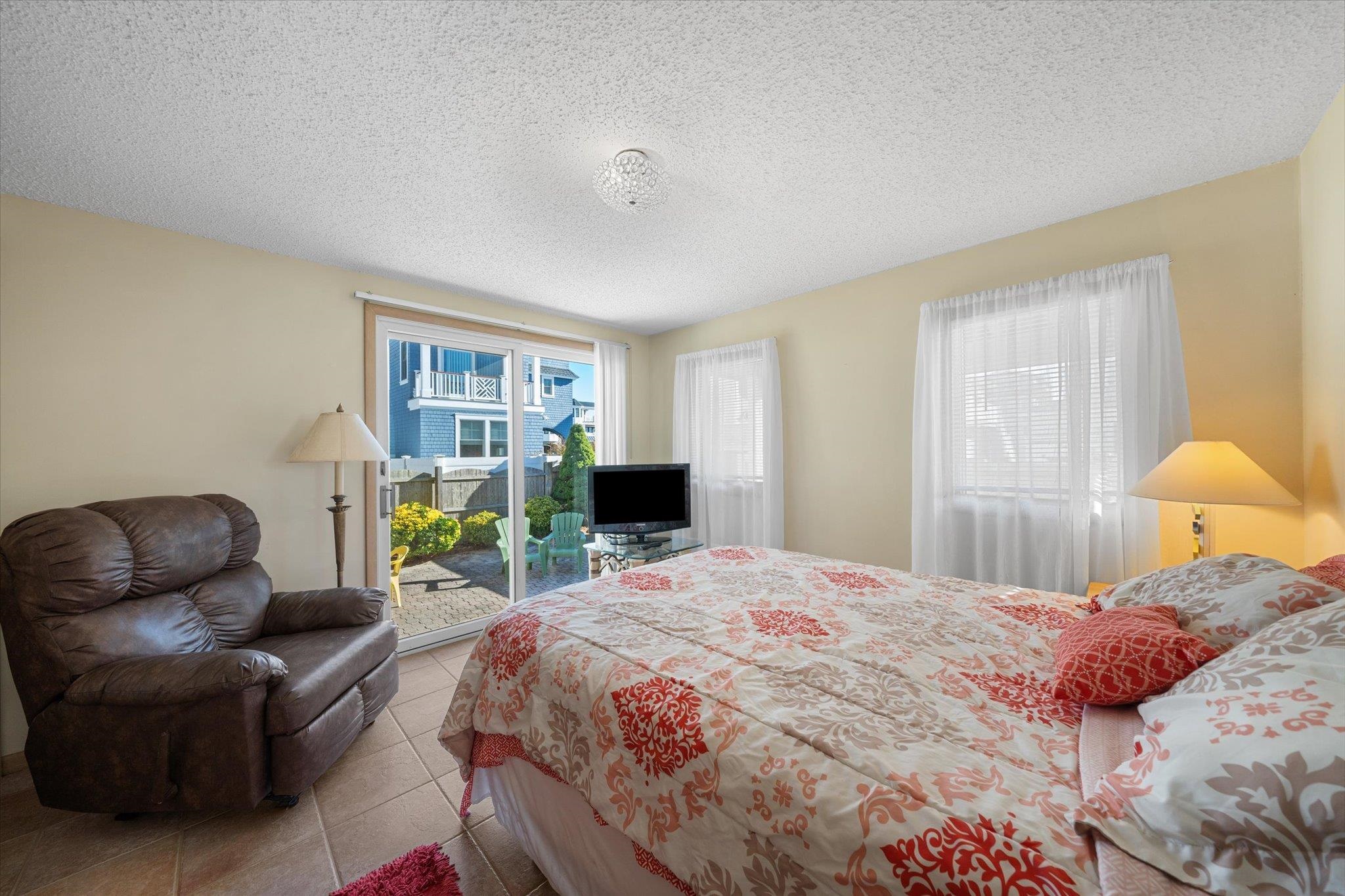 111 E 89th Street #EAST, Sea Isle City, New Jersey image 28