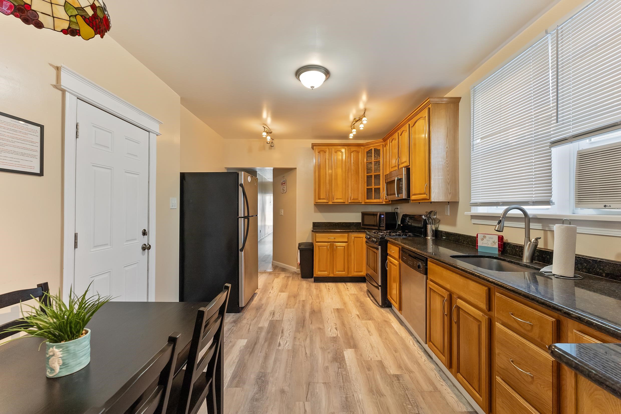 107 E Magnolia Avenue #4 AKA 2R, Wildwood, New Jersey image 4