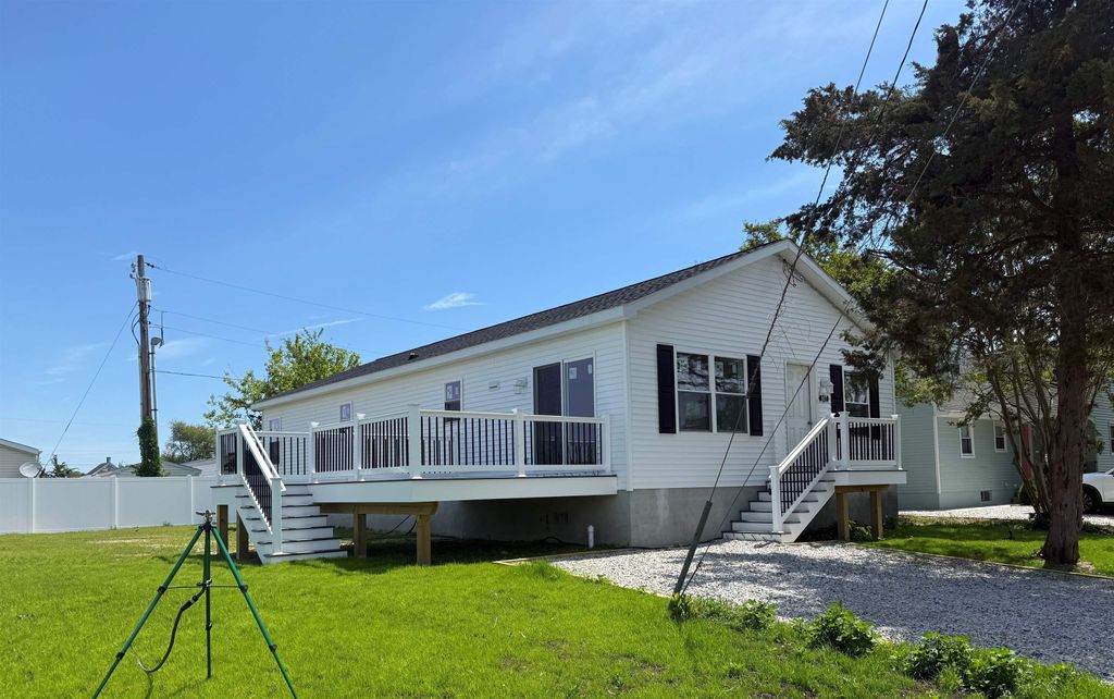 Photo of 807 Walnut Street, Lower Township, NJ 08204 (MLS # 261018)