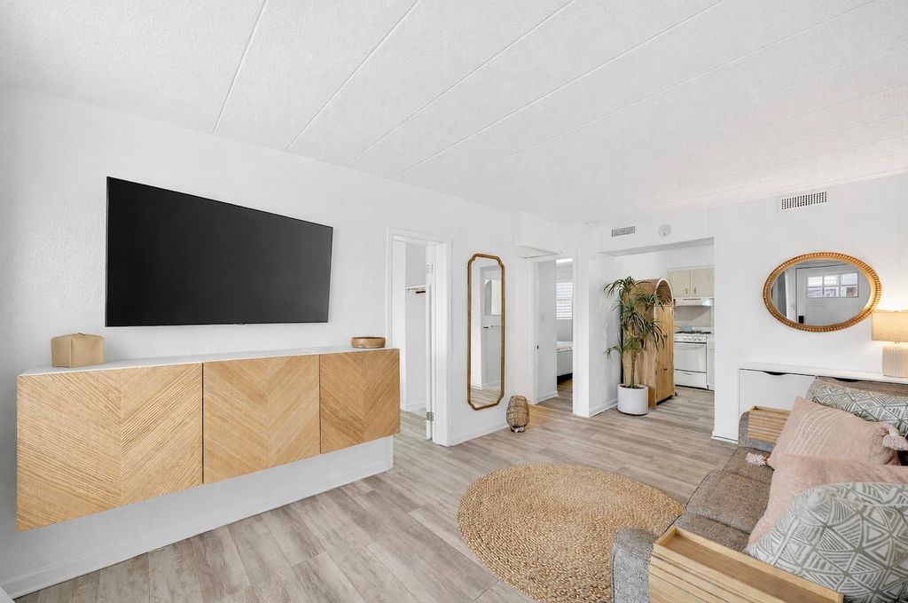 Photo of 2101 Surf Avenue #209, North Wildwood, NJ 08260 (MLS # 260545)