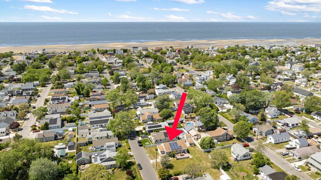 Photo of 109 W Atlantic Avenue, Villas, NJ 08251 (MLS # 261309)