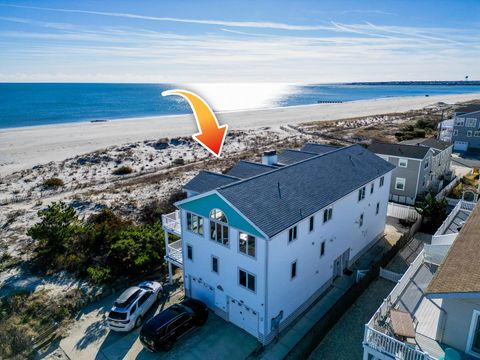 Condo For Sale - 12 82nd Street #NORTH<br/> Sea Isle City, NJ 08243