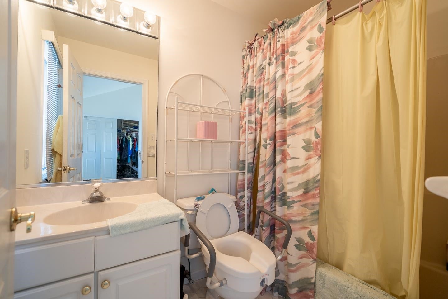 12 82nd St # North, Sea Isle City, NJ, 08243, USA, 4 Bedrooms Bedrooms, ,3 BathroomsBathrooms,Townhouse,Contingent,12 82nd St # North,253468