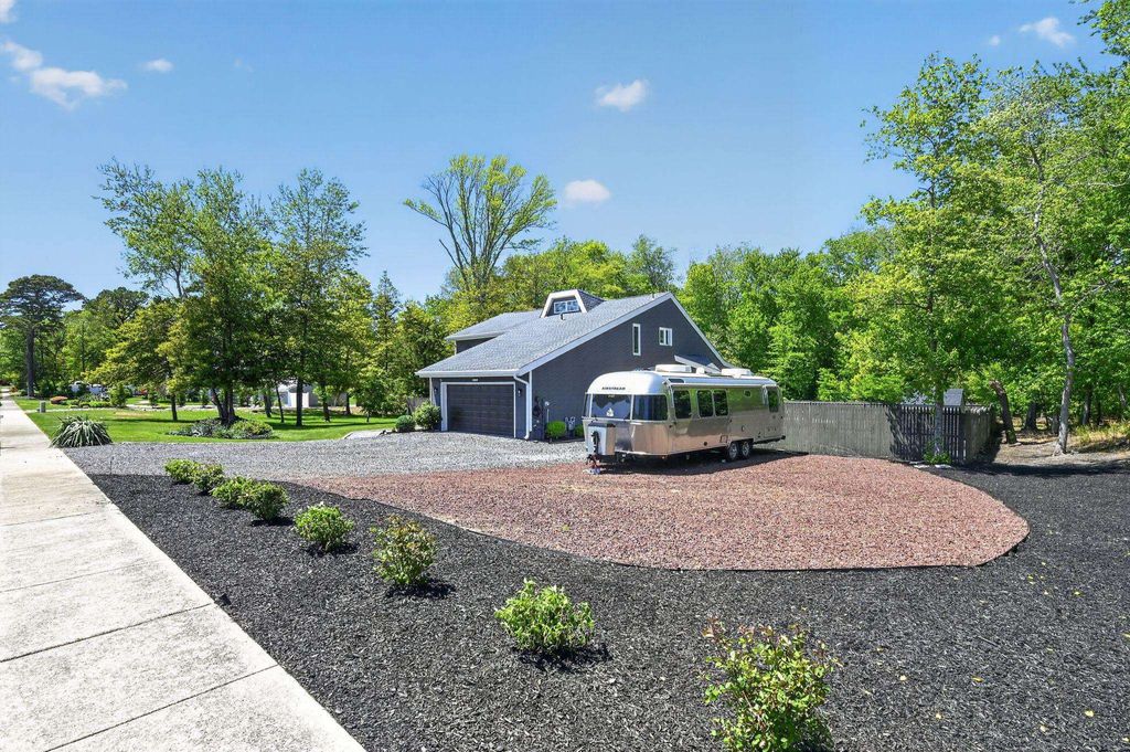 Photo of 26 Greenbriar, Marmora, NJ 08223 (MLS # 261332)