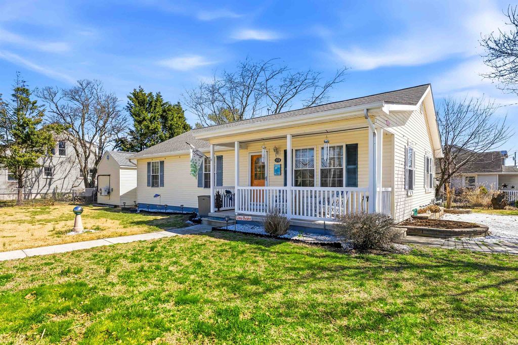 Photo of 1512 Bayshore Road, Villas, NJ 08251 (MLS # 260762)