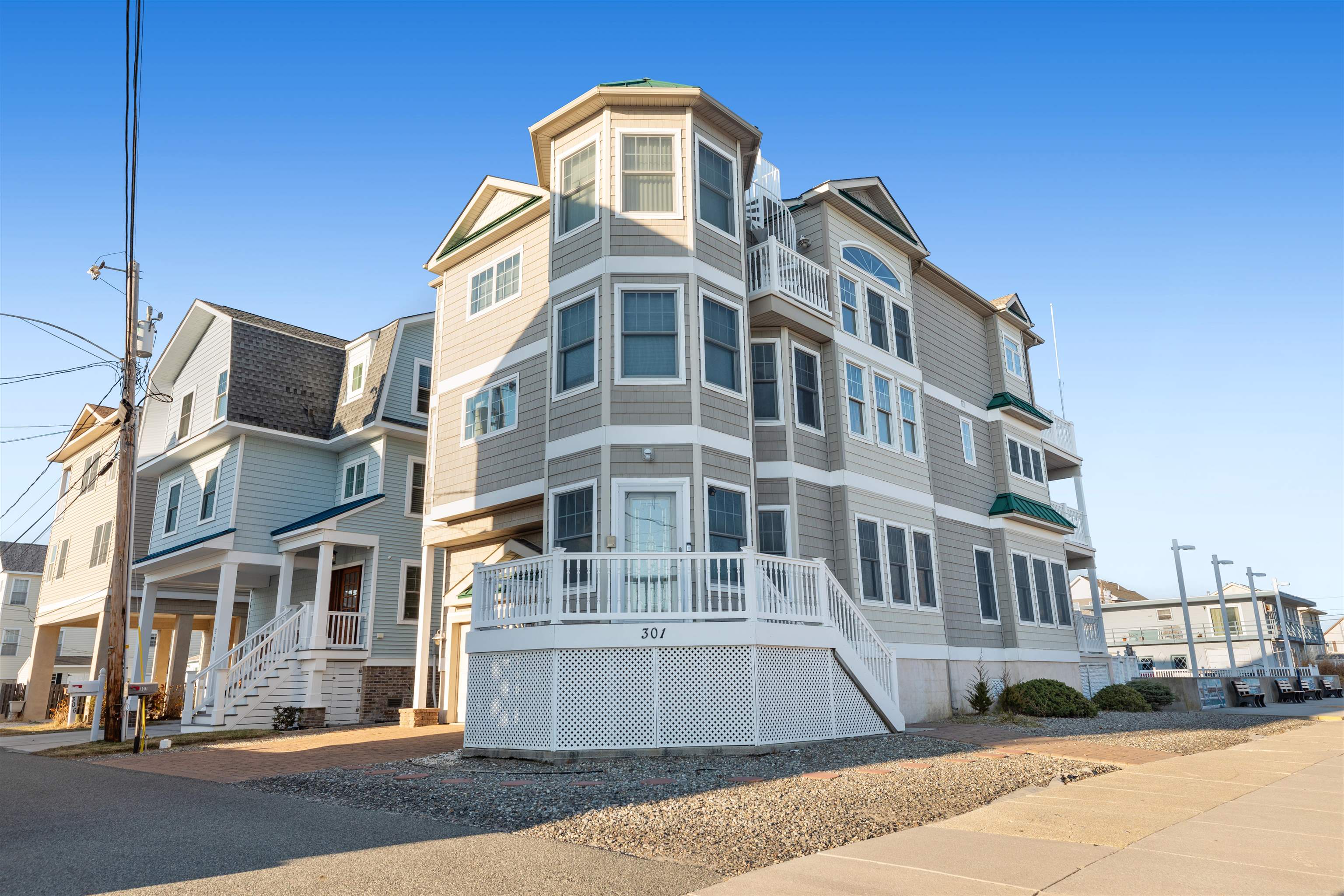 301 W 18th Avenue, North Wildwood, New Jersey image 1