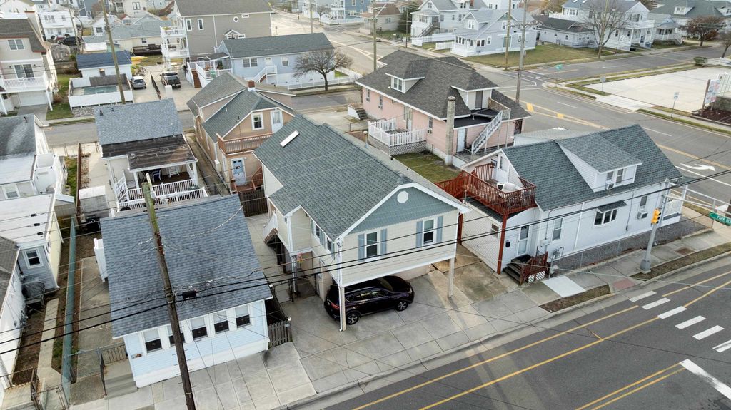 Photo of 240 W 26th Avenue, Wildwood, NJ 08260 (MLS # 253263)