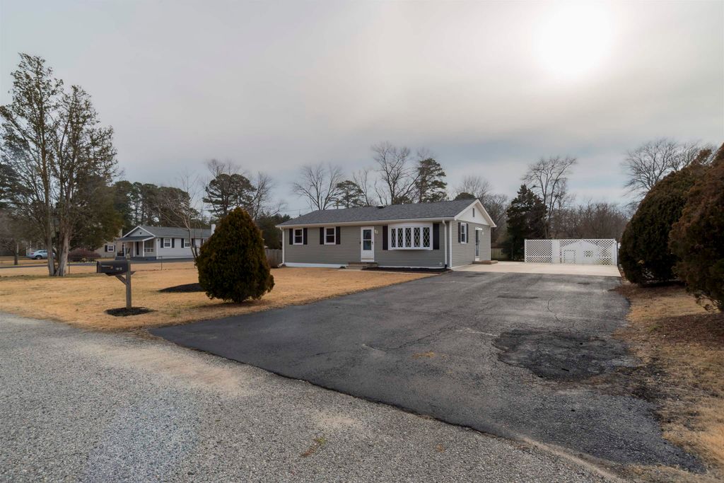 Photo of 2427 Buttonwood Lane, Millville, NJ 08332 (MLS # 260034)