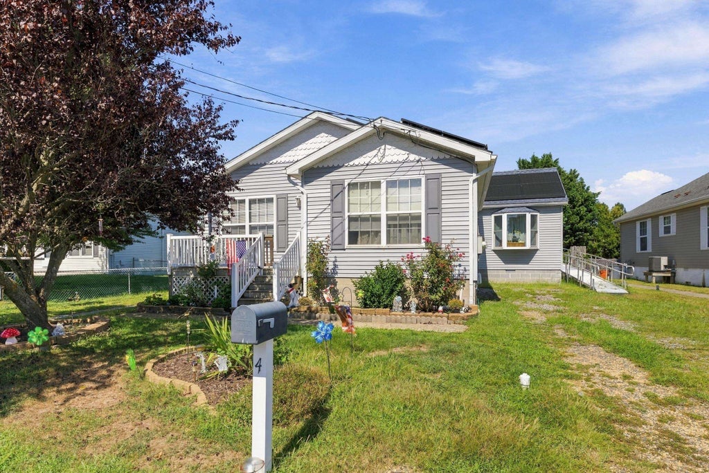 Photo of 4 Rutledge Road, Del Haven, NJ 08251 (MLS # 262681)