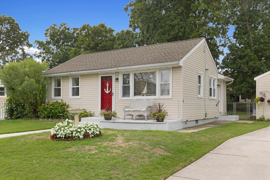 Photo of 402 Gorham Avenue, North Cape May, NJ 08204 (MLS # 262358)
