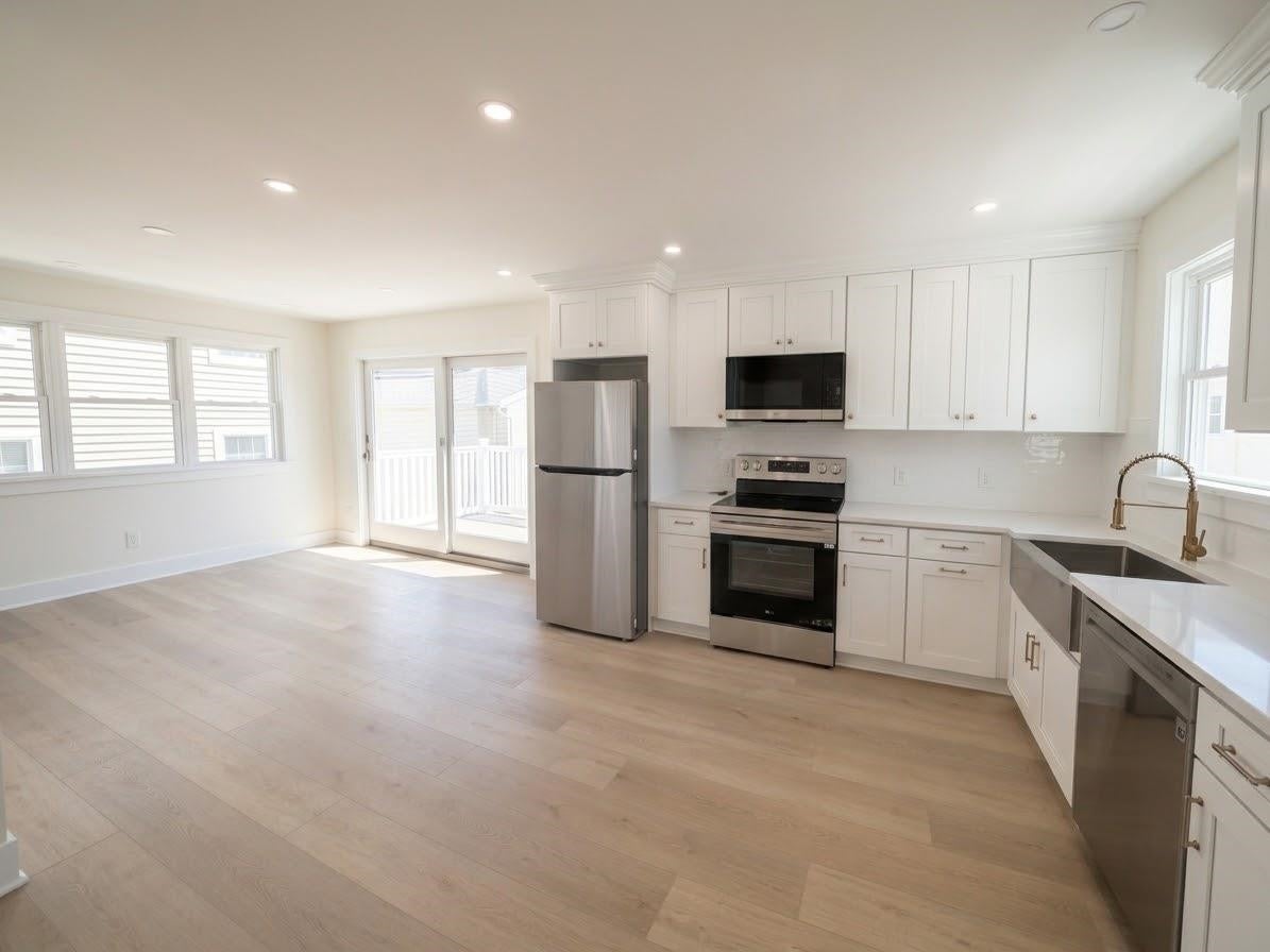 213 E 26th Avenue 5