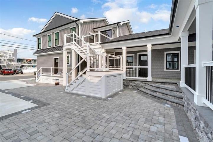 Photo of 204 E Primrose Road #201, Wildwood Crest, NJ 08260 (MLS # 262988)