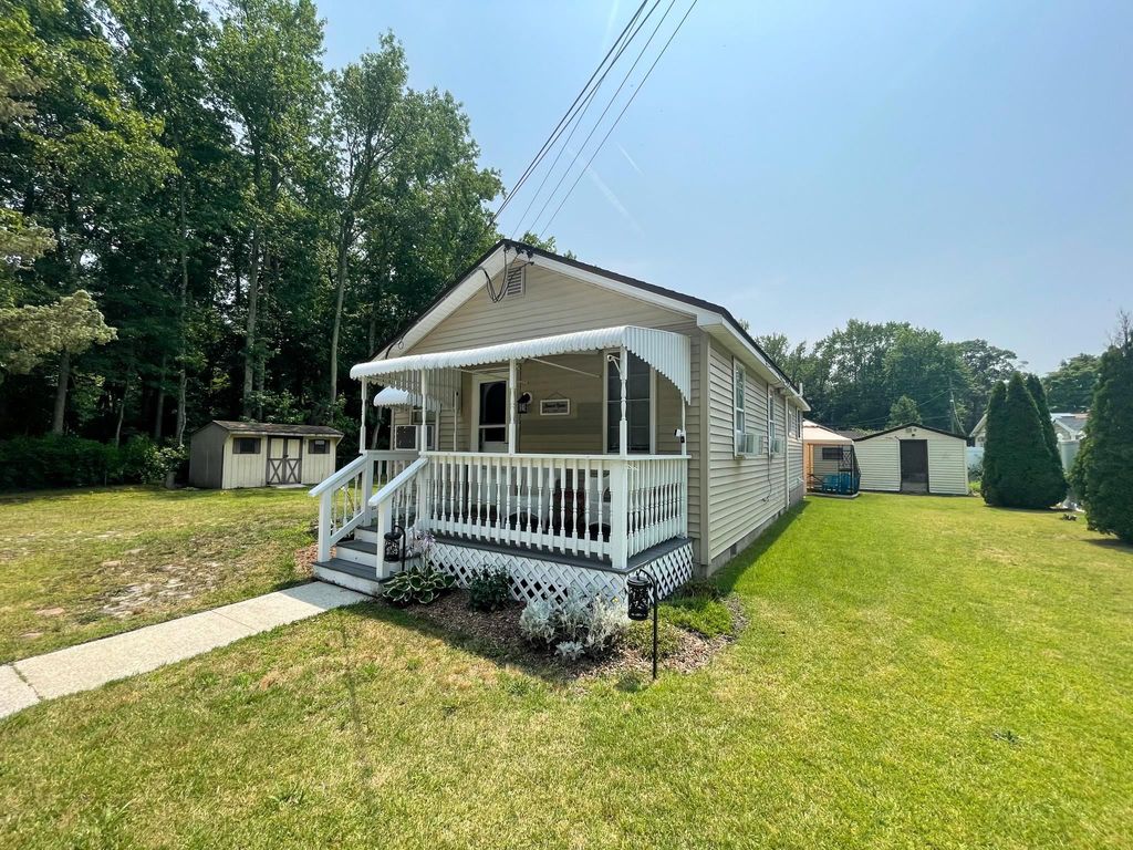 Photo of 160 Kentucky Avenue, Villas, NJ 08251 (MLS # 252191)