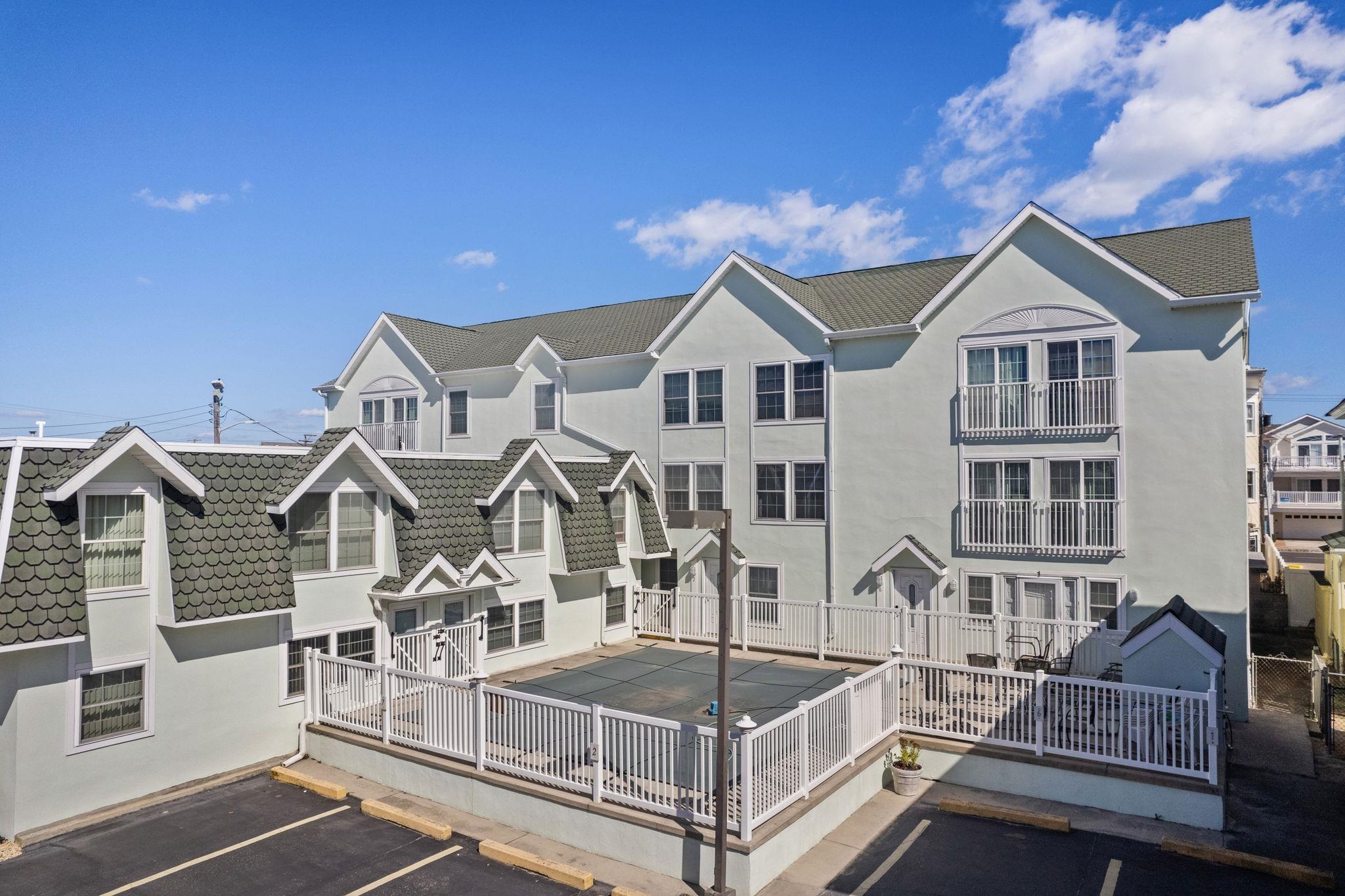 213 E Hand Avenue #8, Wildwood, New Jersey image 4