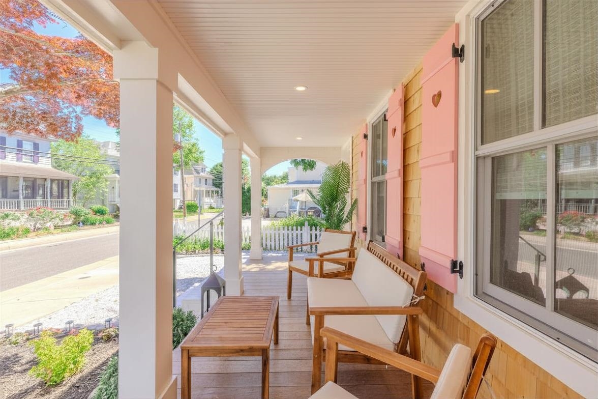909 Corgie Street