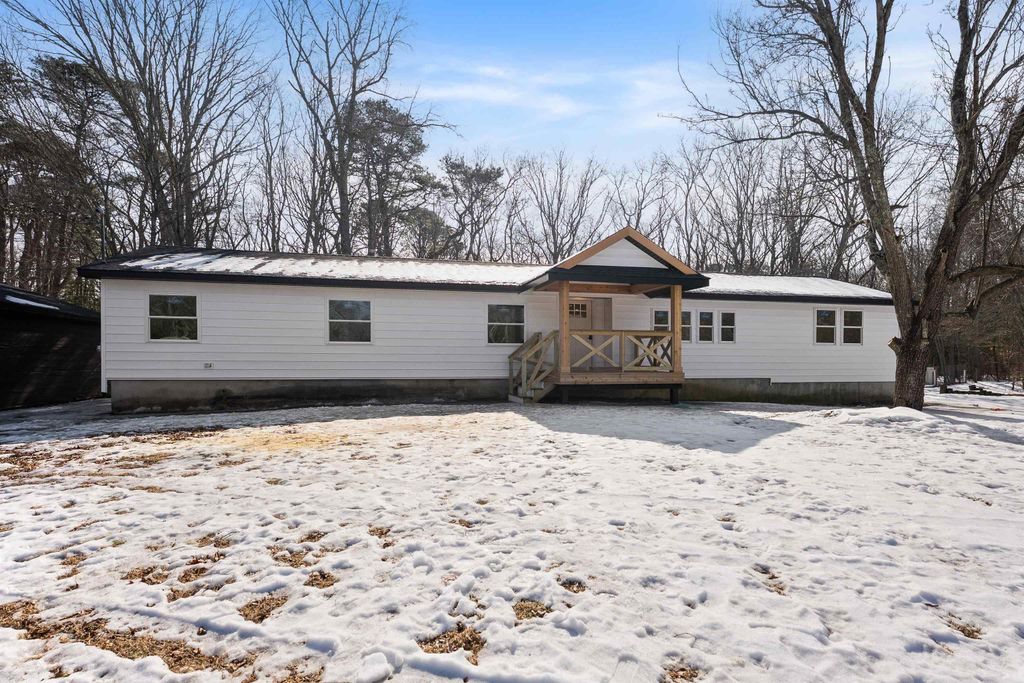 Photo of 1704 Jackson Street, Cape May Court House, NJ 08210 (MLS # 260354)