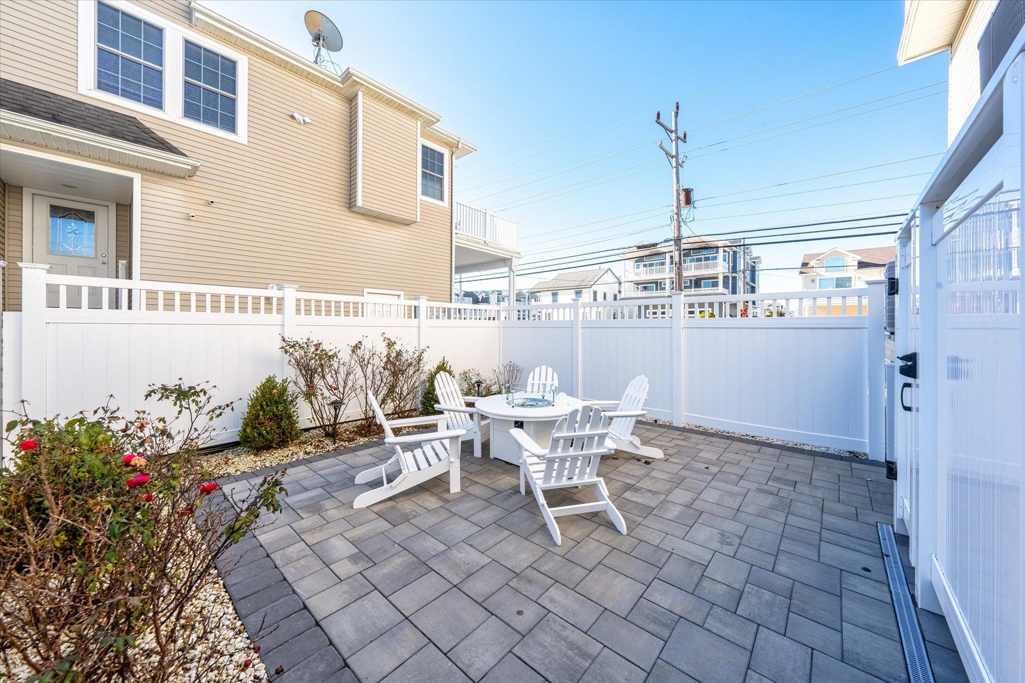 42 72nd Street #EAST, Sea Isle City, New Jersey image 2