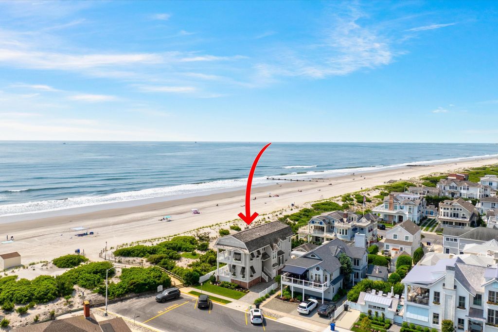 Photo of 1 108th Street, Stone Harbor, NJ 08247 (MLS # 251753)