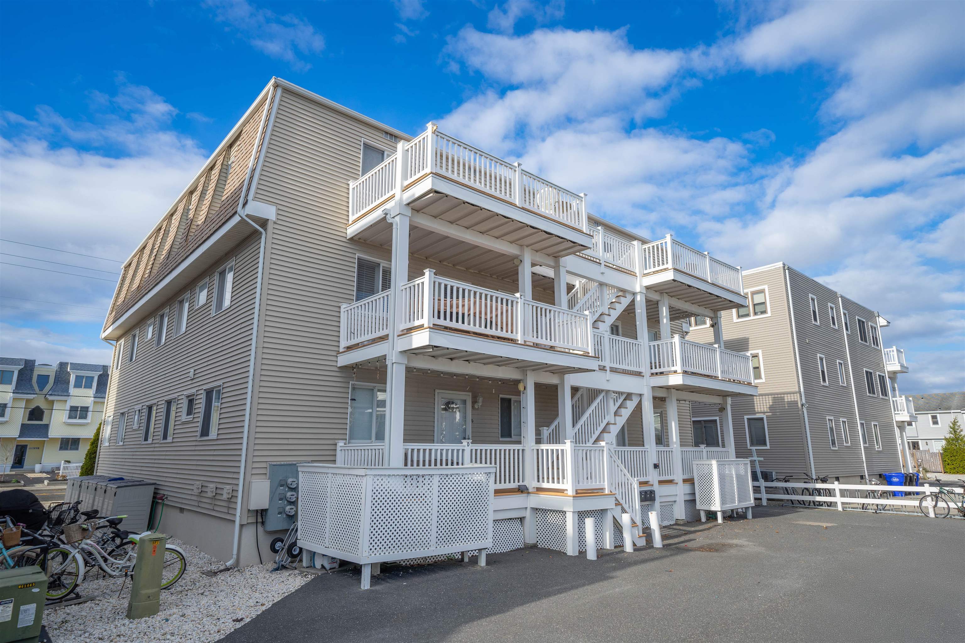 1607 Ocean Drive #E, Avalon, New Jersey image 2