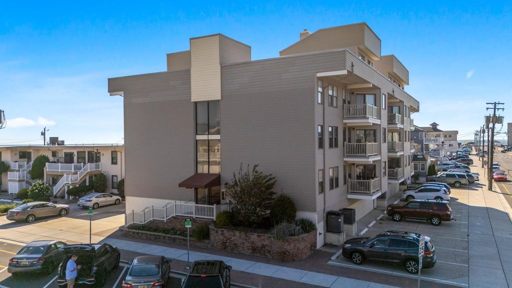 Photo of 215 Surf Avenue #203, North Wildwood, NJ 08260 (MLS # 252487)