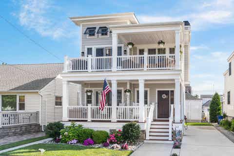 Featured picture for the property 252211