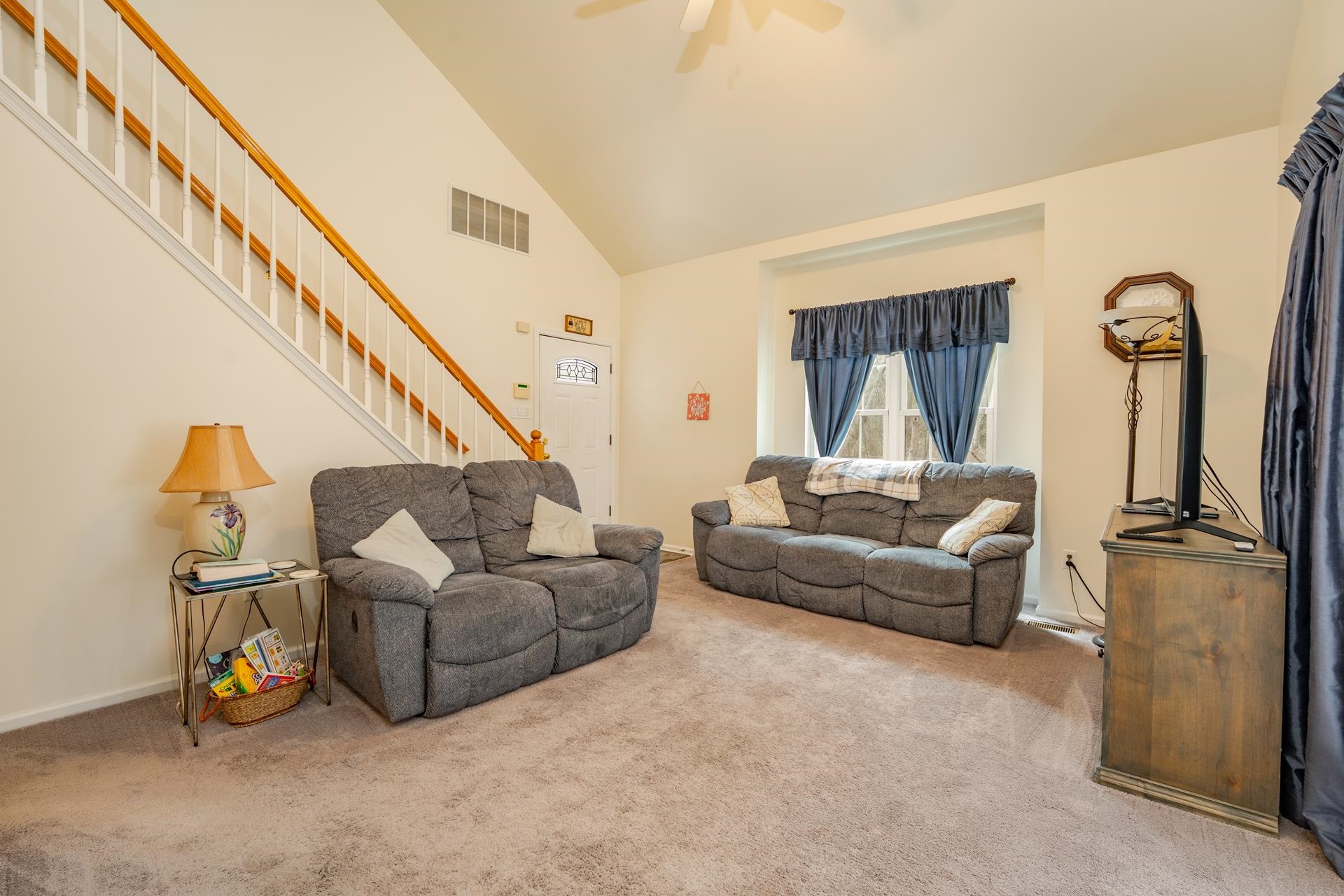 15 Plover Street