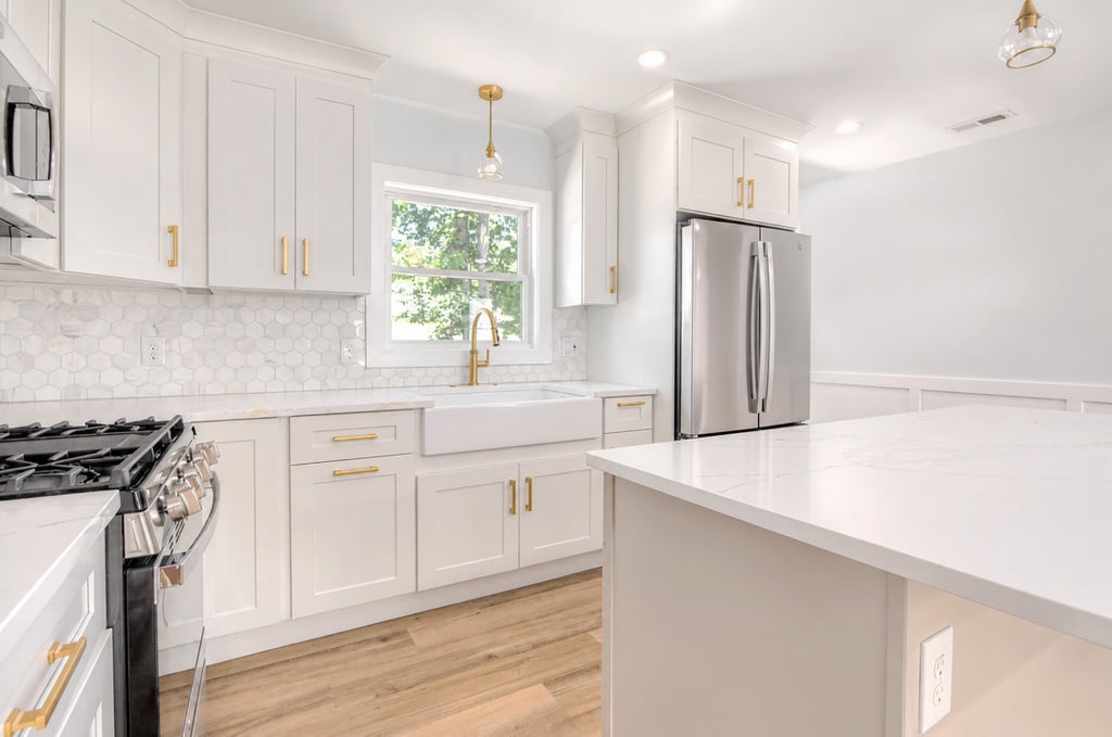Photo of 506 Hand Avenue, Cape May Court House, NJ 08210 (MLS # 262996)