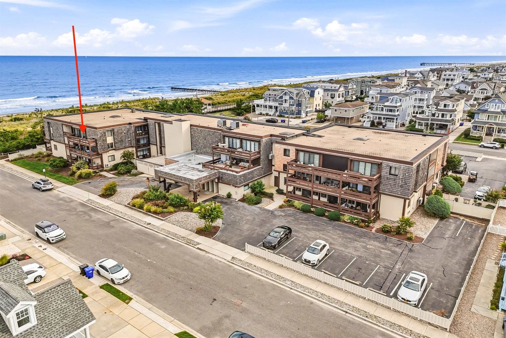 Photo of 66 E 20th Street #206, Avalon, NJ 08202 (MLS # 262634)