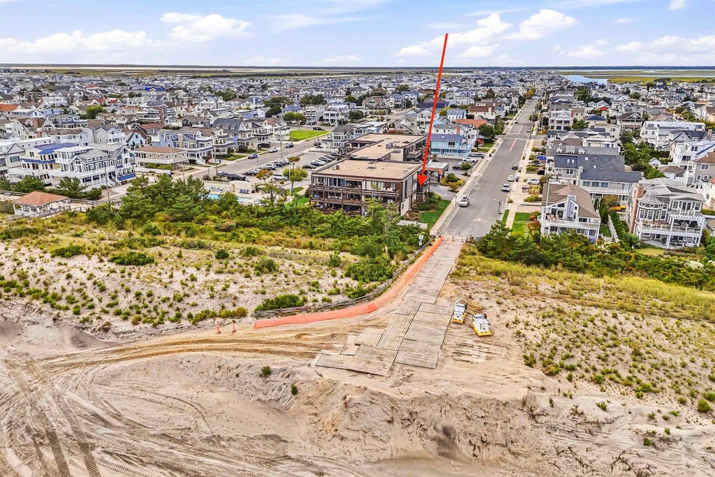 Photo of 66 E 20th Street #206, Avalon, NJ 08202 (MLS # 262634)