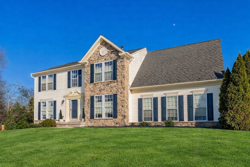 Photo of 6 Meadow Valley Road, Cape May Court House, NJ 08210 (MLS # 260218)