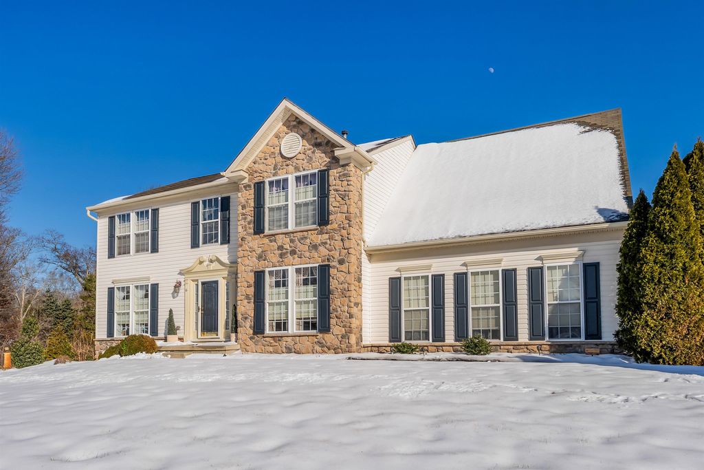 Photo of 6 Meadow Valley Road Rd, Cape May Court House, NJ 08210 (MLS # 260218)