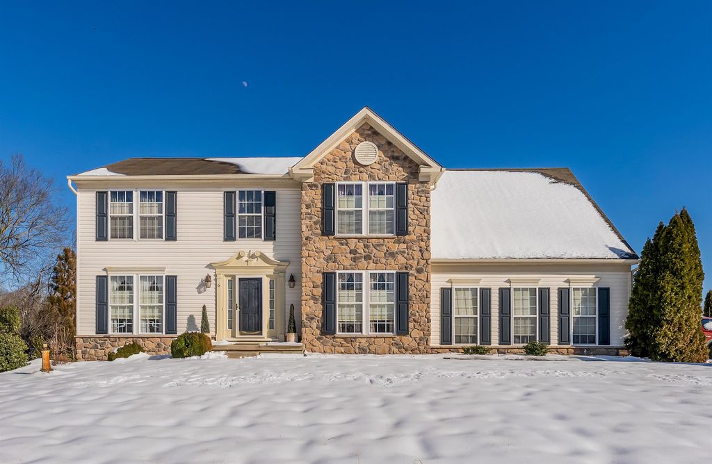 Photo of 6 Meadow Valley Road Rd, Cape May Court House, NJ 08210 (MLS # 260218)