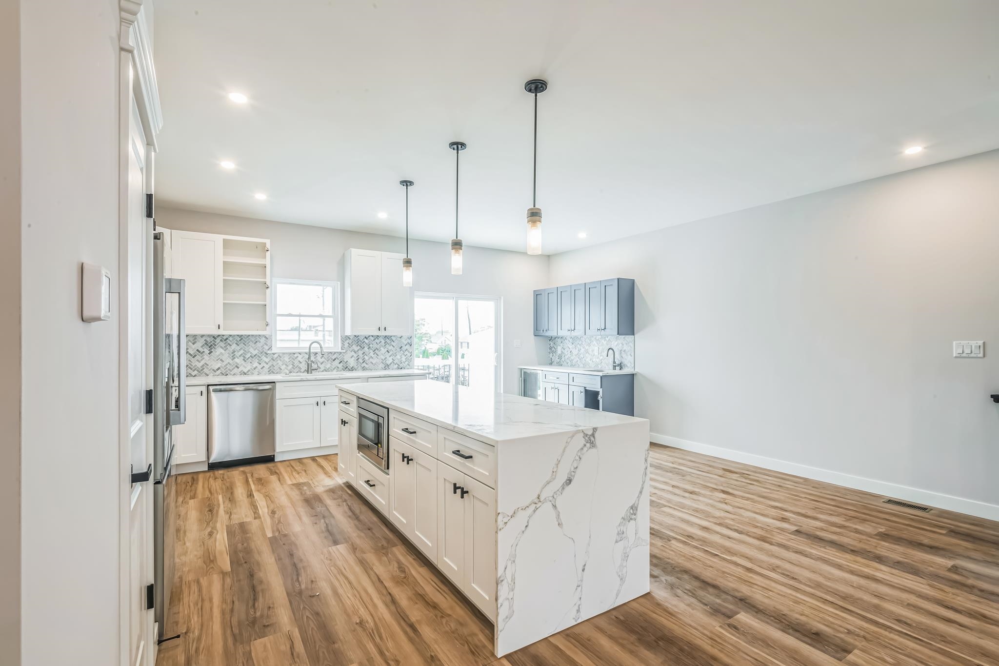 108 W Spicer Avenue, Wildwood, New Jersey image 17