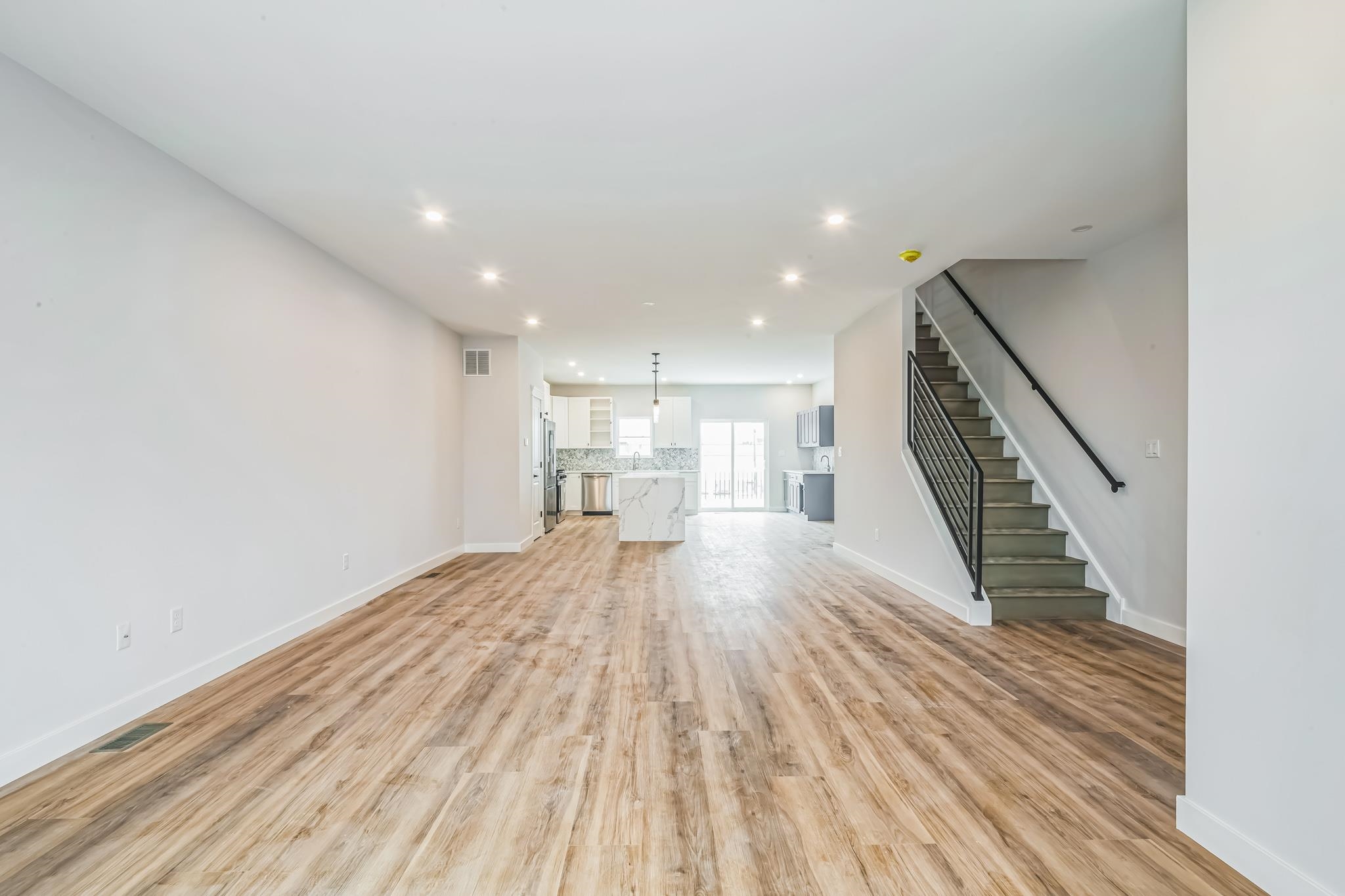 108 W Spicer Avenue, Wildwood, New Jersey image 13