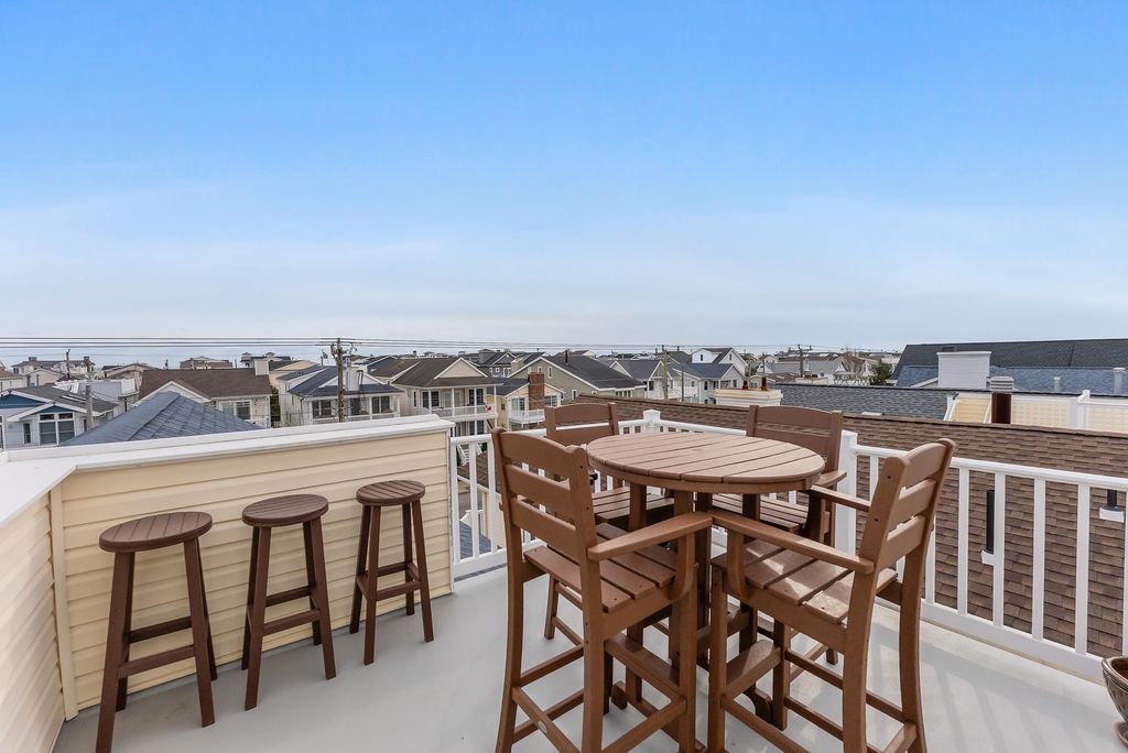 Photo of 3030 Asbury Avenue #3030, Ocean City, NJ 08226 (MLS # 253510)