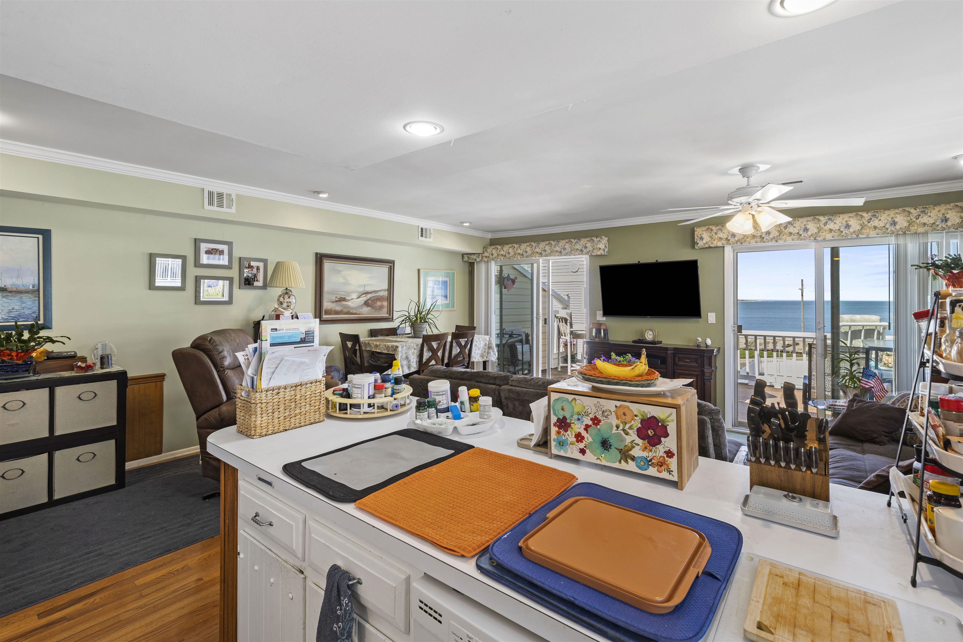 127 W Spruce Avenue #B, North Wildwood, New Jersey image 7