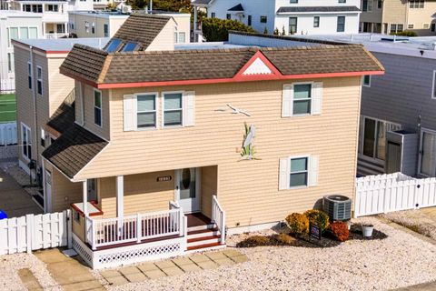 Homes For Sale - 45 W 19th Street<br/> Avalon, NJ 08202