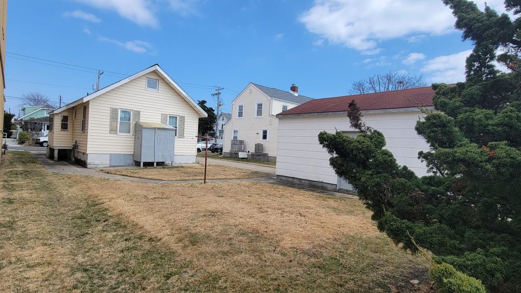 Photo of 259 99th Street, Stone Harbor, NJ 08247 (MLS # 260823)